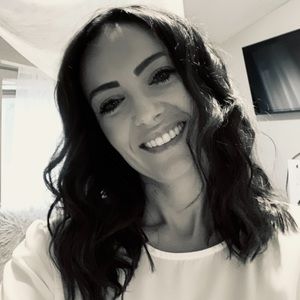 Meet your Posher, Gretchen